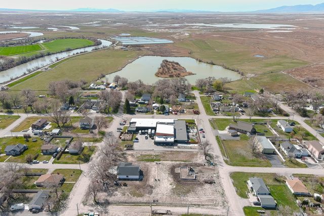 2305 N 3900 W, Corinne, UT 84307