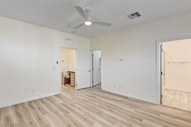 7358 North Decatur Boulevard 4, Las Vegas, NV 89131