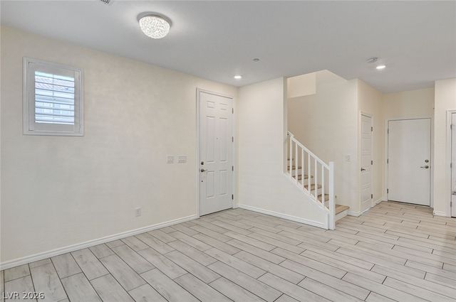 7358 North Decatur Boulevard 4, Las Vegas, NV 89131