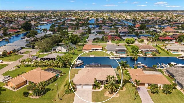 1811 SE 37th TER, Cape Coral, FL 33904