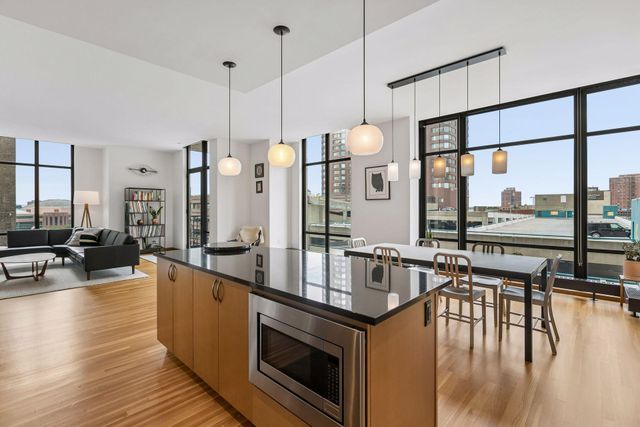 201 S 11th Street 600, Minneapolis, MN 55403