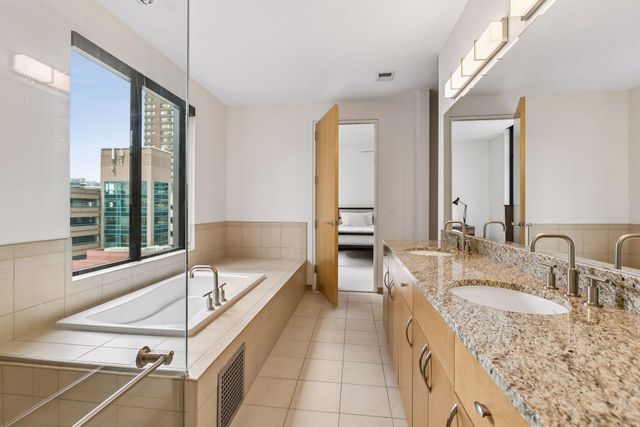 201 S 11th Street 600, Minneapolis, MN 55403