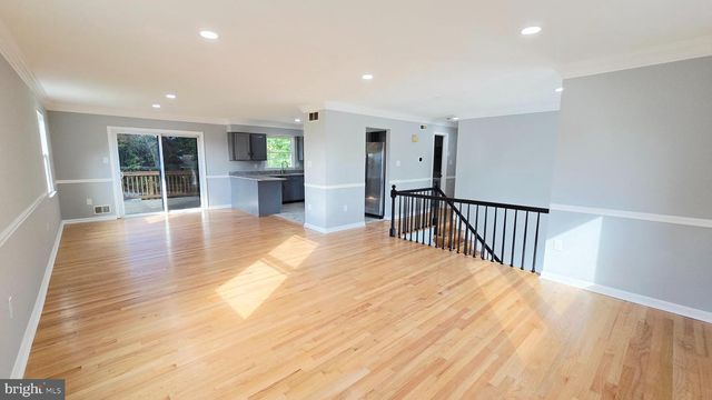 9569 WHISKEY BOTTOM RD, Laurel, MD 20723