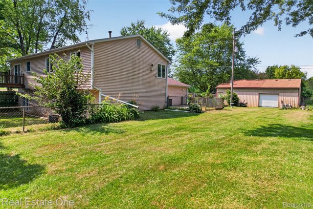 7990 Tower Road, Salem Township, MI 48178