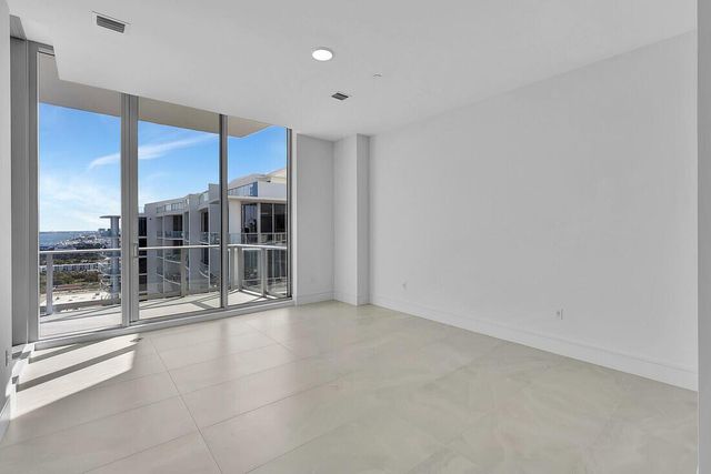 220 Lake Shore Drive 2411, Lake Park, FL 33403