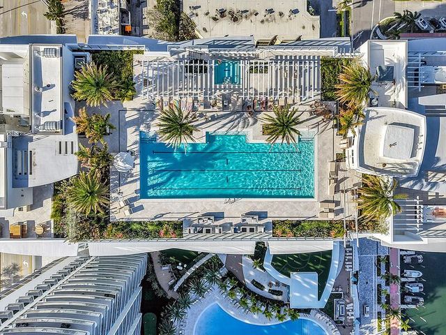 220 Lake Shore Drive 2411, Lake Park, FL 33403