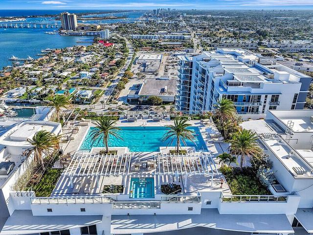 220 Lake Shore Drive 2411, Lake Park, FL 33403