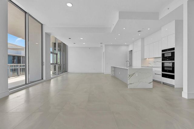 220 Lake Shore Drive 2411, Lake Park, FL 33403