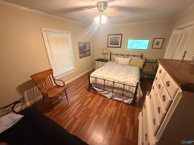 4512 Hideaway Drive, Guntersville, AL 35976