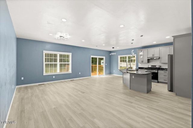 517 Sciota Road, Unicoi, TN 37692