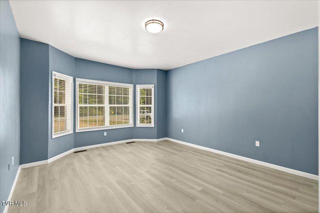 517 Sciota Road, Unicoi, TN 37692