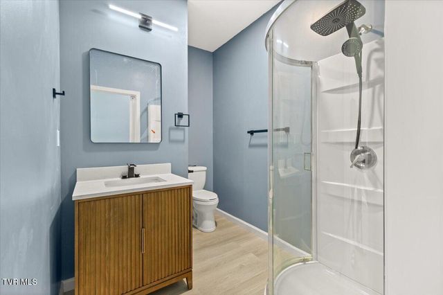 517 Sciota Road, Unicoi, TN 37692