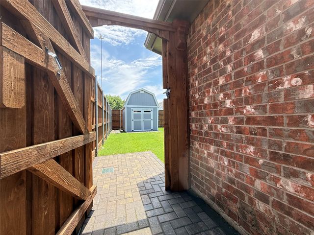 413 Highview Circle, Royse City, TX 75189