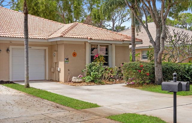 336 W Coral Trace Circle, Delray Beach, FL 33445