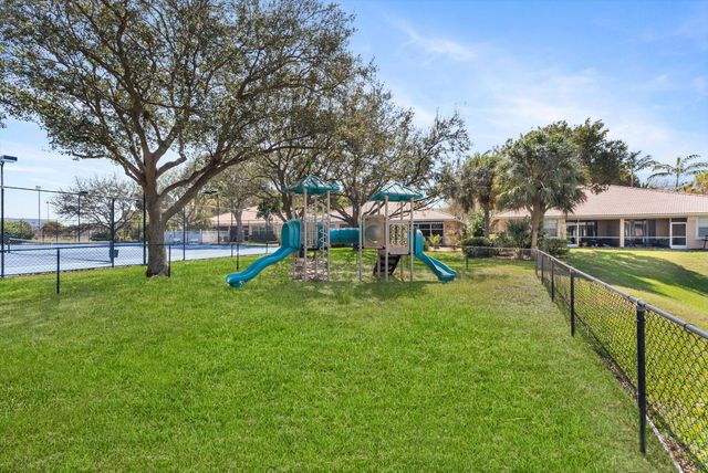 336 W Coral Trace Circle, Delray Beach, FL 33445