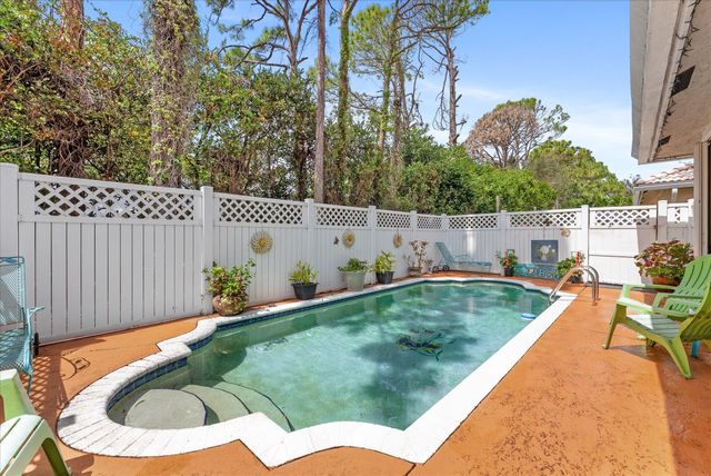 336 W Coral Trace Circle, Delray Beach, FL 33445