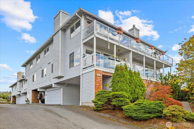 221 3rd Avenue S #7, Edmonds, WA 98020