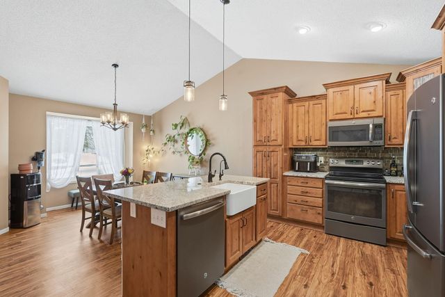 13920 Copper Court, Rosemount, MN 55068