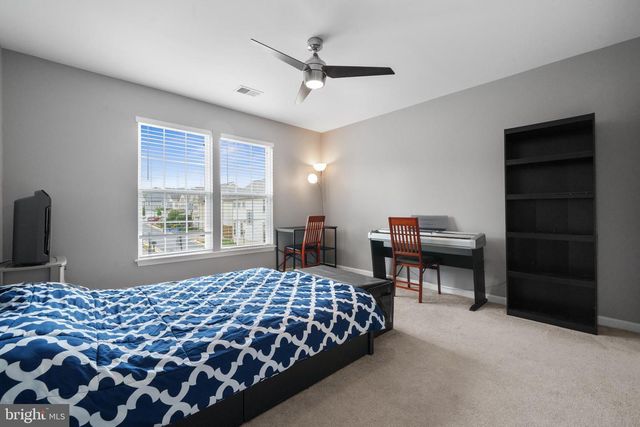 9150 STONEGARDEN DR, Lorton, VA 22079