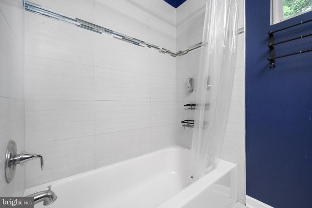 9150 STONEGARDEN DR, Lorton, VA 22079