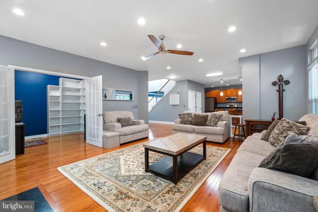 9150 STONEGARDEN DR, Lorton, VA 22079