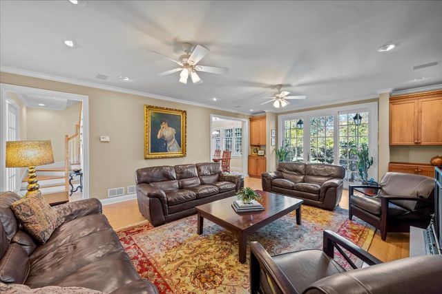 2142 Harrison Street, Glenview, IL 60025