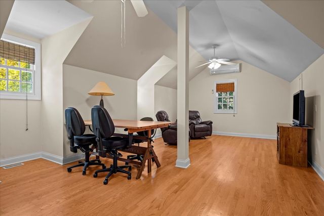 2142 Harrison Street, Glenview, IL 60025