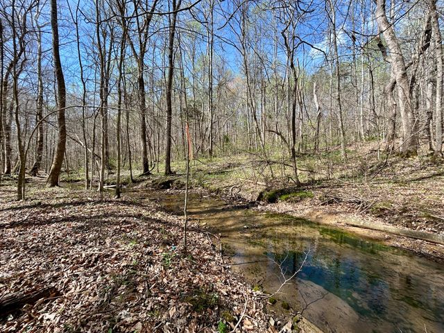 808 Goldenberg Lane, Somerset, KY 42503