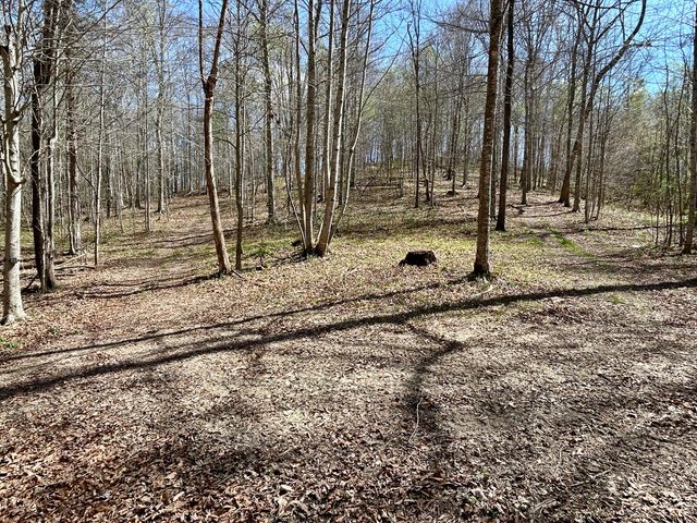 808 Goldenberg Lane, Somerset, KY 42503