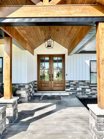 808 Goldenberg Lane, Somerset, KY 42503