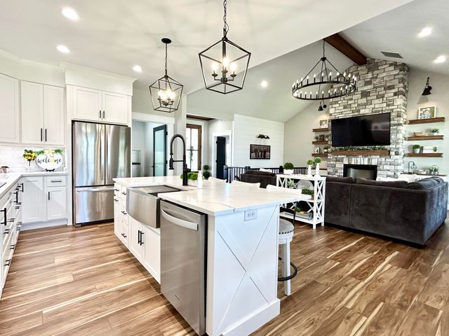 808 Goldenberg Lane, Somerset, KY 42503