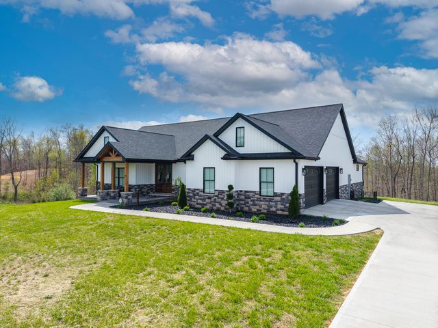 808 Goldenberg Lane, Somerset, KY 42503
