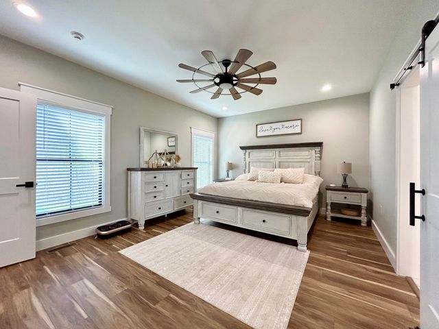 808 Goldenberg Lane, Somerset, KY 42503