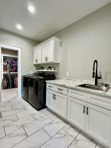 808 Goldenberg Lane, Somerset, KY 42503