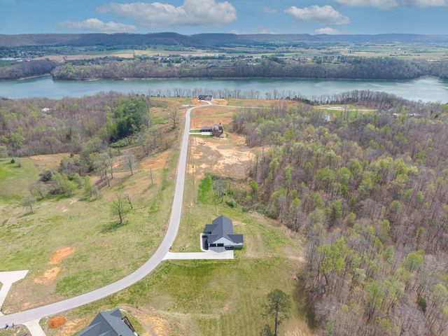 808 Goldenberg Lane, Somerset, KY 42503
