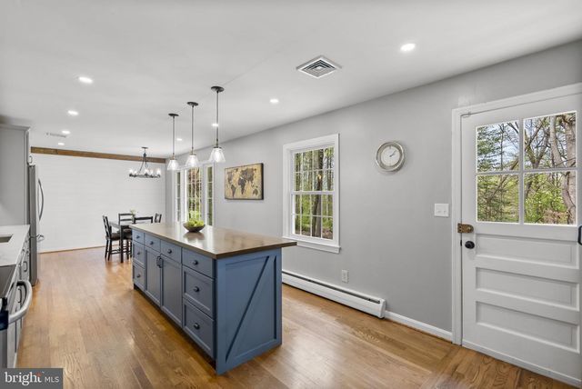 1210 ASHTON RD, Ashton, MD 20861