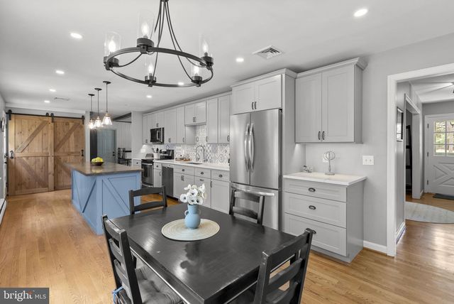 1210 ASHTON RD, Ashton, MD 20861