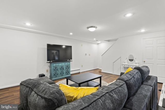 1210 ASHTON RD, Ashton, MD 20861