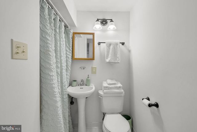 1210 ASHTON RD, Ashton, MD 20861