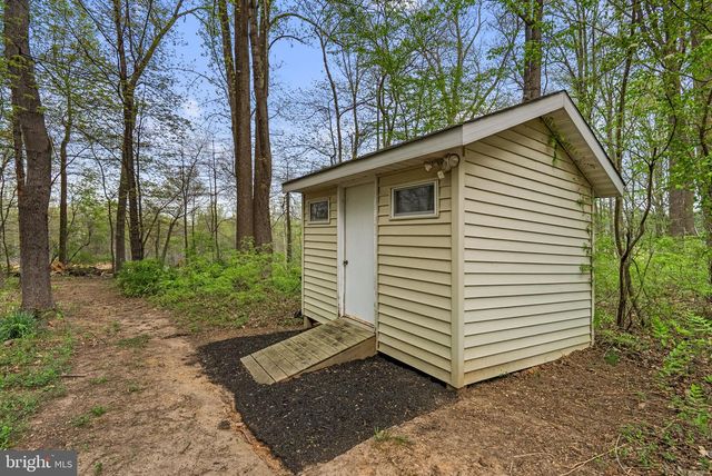 1210 ASHTON RD, Ashton, MD 20861