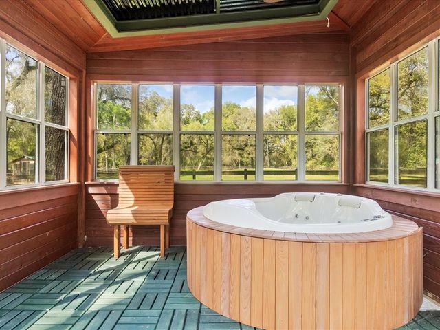 10820 SW 31st WAY, Webster, FL 33597