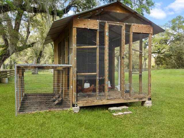 10820 SW 31st WAY, Webster, FL 33597