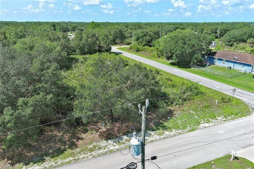 2517 67th ST W, LEHIGH ACRES, FL 33971 — exterior