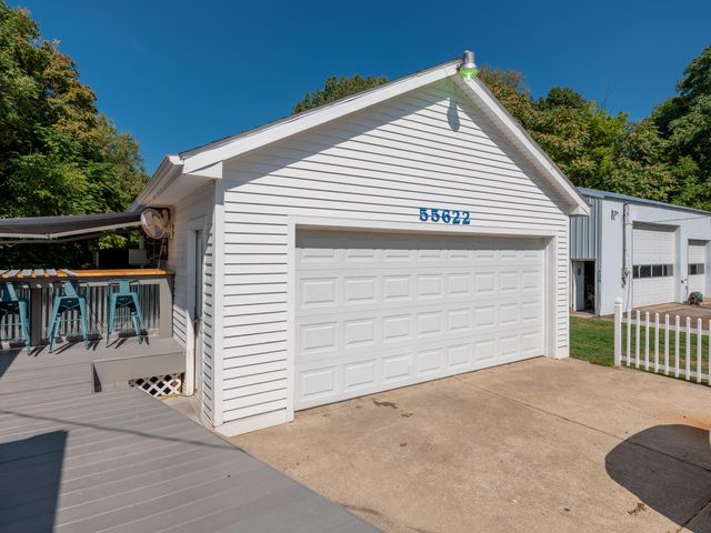 55622 Red Arrow Highway, Lawrence, MI 49064