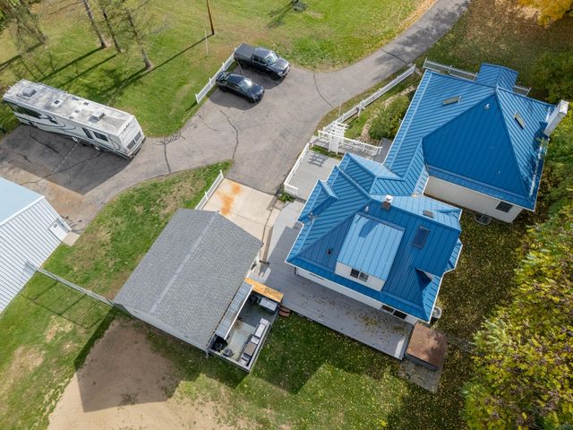 55622 Red Arrow Highway, Lawrence, MI 49064