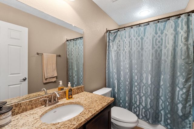 1610 Camino Rustica SW, Los Lunas, NM 87031