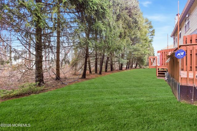 84 Drew Court, Manalapan, NJ 07726