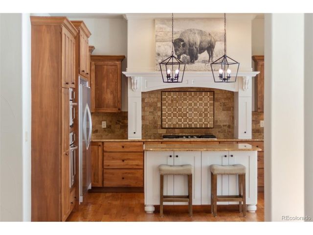 590 Cumberland Rd, Larkspur, CO 80118