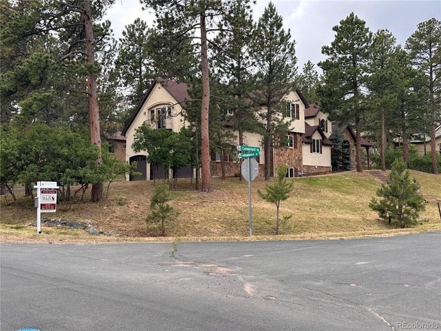 590 Cumberland Rd, Larkspur, CO 80118