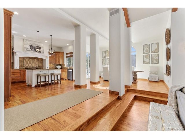 590 Cumberland Rd, Larkspur, CO 80118